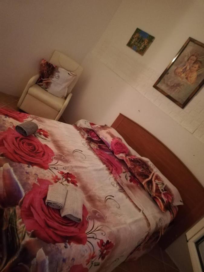 La Casa In Campagna Di Ottavia อเลซิโอ ภายนอก รูปภาพ