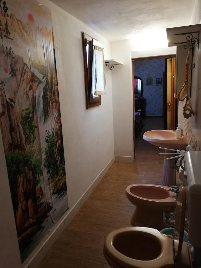 La Casa In Campagna Di Ottavia อเลซิโอ ภายนอก รูปภาพ